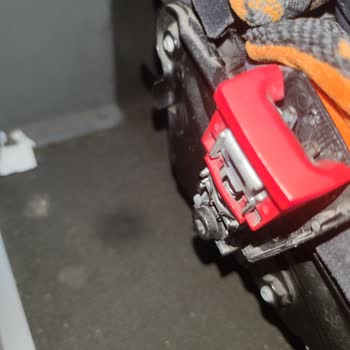Metro Turizm 2+1 Bileti İçin 2+2 Otobüs, Kırık Emniyet Kemerleri Ve Hijyen Sorunları