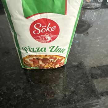 Migros Pizza Ununda Böcek Bulunduğu İçin İade Talebi