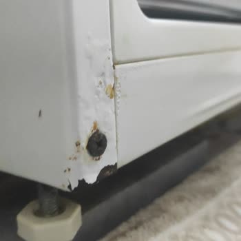 Altus Buzdolabımda Yeni Aldığım Üründe Paslanma Ve Teşhir Durumu