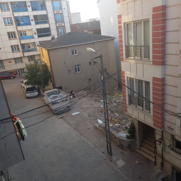 Esenyurt 188 Sokak’ta Temel Açılması İçin Kepçe Ve Ekip Gelmedi
