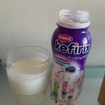 Altınkılıç Yaban Mersinli Kefir Etiketi İçeriğiyle Uyuşmuyor
