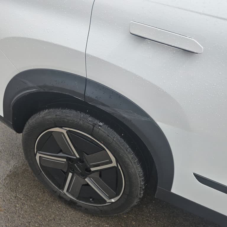 Bursa Gönye Otomotiv'de Çamurluk Parçası 4 Aylık Beklemede Net Tarih Verilmiyor
