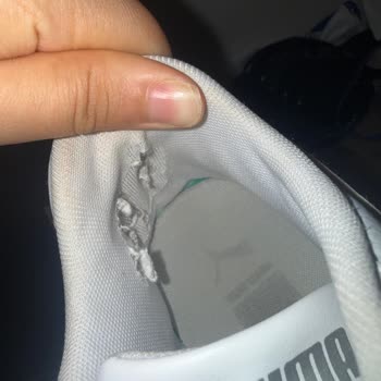 Puma Ayakkabısında İlk Kullanımlarda Topuk Yırtılması Ve İade Talebi