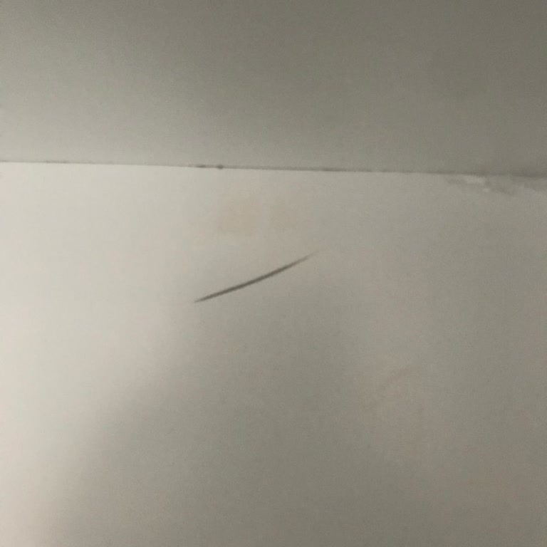 Kırık Derin Dondurucu Teslim Edildi, Acil Değişim Gerekiyor