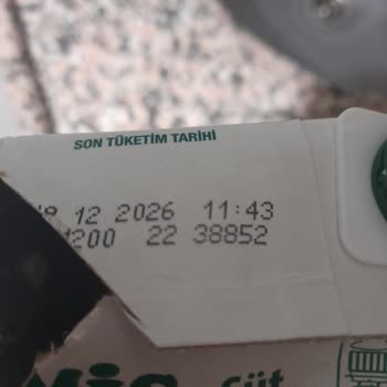 Şok Market'ten Bozuk Sütler İçin Ücret İadesi Ve Sağlık Endişesi