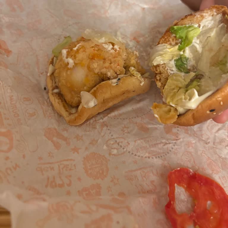 Popeyes Nişantaşı Şubesinde Soğuk Ve Ezilmiş Sipariş, İlgisiz Müşteri Hizmetleri