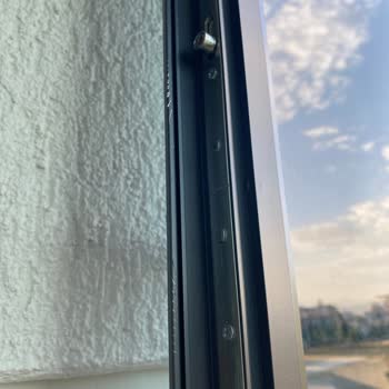 Van Lider Cam Balkon’da Tekrarlayan Montaj Hasarları Ve Cevapsızlık