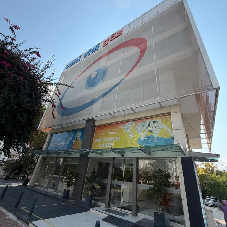 Üçüncü Katta Ödeme Sonrası Çalışanların Agresif Davranışı Ve İtme Olayı