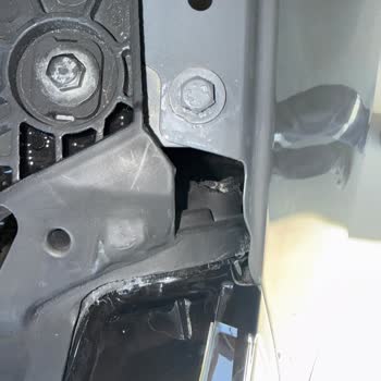 Servis Tarafından Bozulan Farın Çizik Ve Buğulanması, Kasko Masraflarına İtiraz