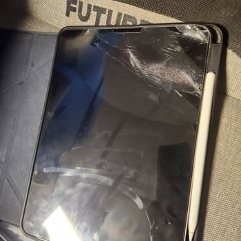 Röntgen Güvenlik İhmali Nedeniyle Tablet Ekranı Kırıldı, Tazminat Talebi