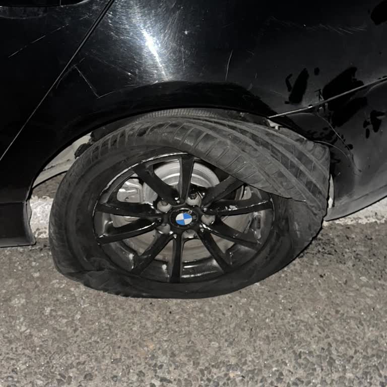 Garanti Kapsamındaki Lastik Patlaması Ve Ücretsiz Değişim Talebi