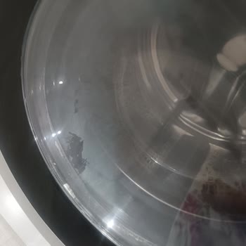 Kalitesiz Malzeme Ve Su Sızıntısı Nedeniyle Profilo Çamaşır Makinesi İçin Ürün Değişimi Talebi