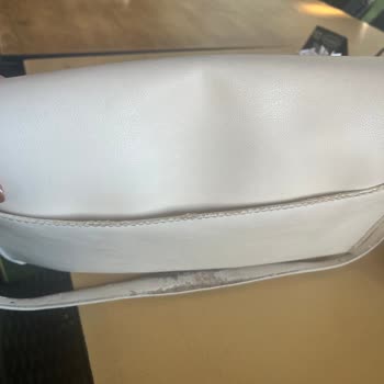 Calvin Klein Çantamda Kısa Sürede Soyulma Ve Deformasyon, Değişim Talebi