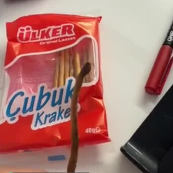 Ülker Yanık Kraker Koyulmuş!