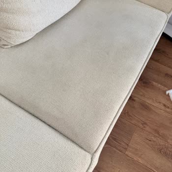 Ayser Mobilya’da Ücretsiz Kumaş Değişimi Ve Metal Kaplama Onarımı Talebi