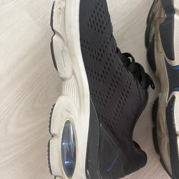 Skechers Ayakkabısının Alt Tabanı 1 Yılda Yırtıldı Ve İade Reddi
