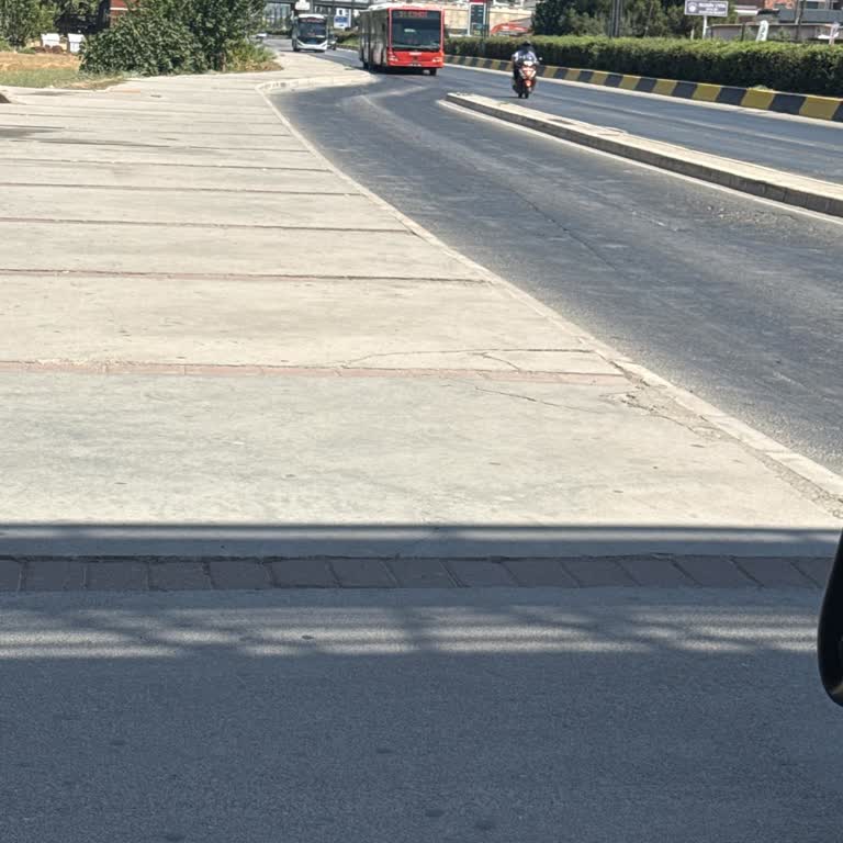 Ulukent Aktarma’da Otobüs Gecikmesi Ve Bilgilendirme Sorunu