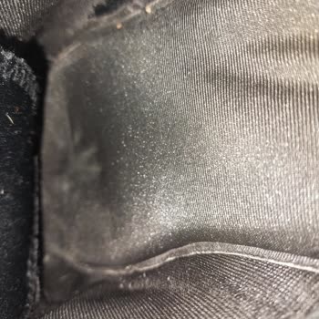 Skechers Ayakkabısının İç Astarı Hızla Yırtılıyor Ve Taban Kayıyor