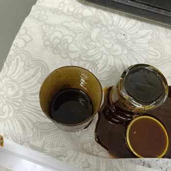 Kırık Kavanoz Ve Dağılmış Paket, Yeni Ürün Talebi
