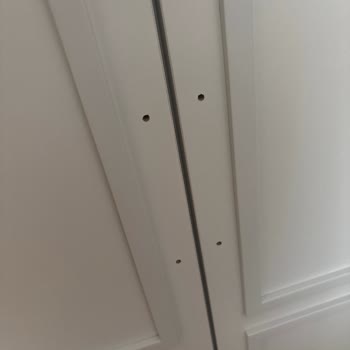 Bbutik Mobilya İzmir Karabağlar'dan Eksik Kulp Teslimi İçin Acil Çözüm Talebi