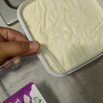 Migros’ta Mavi Küflü Tava Yoğurdu Satışı Ve Sağlık Endişesi