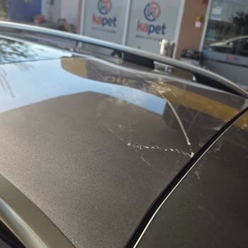 Mercedes-Benz Yetkili Servisinde 156 Bin TL'lik Onarım Sonrası Araç Kirli Teslim Edildi