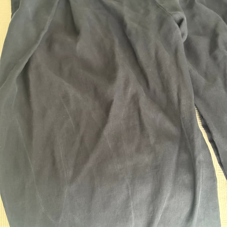 Pantolonun İlk Yıkamada Solması Ve Kargo İle İnceleme Talebinin Reddedilmesi