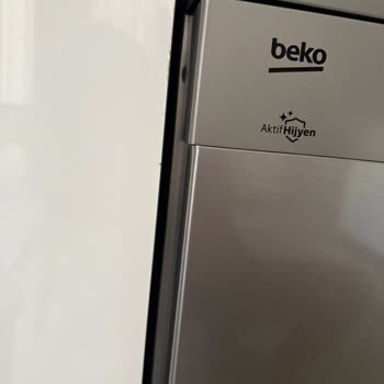 Beko Bulaşık Makinesinin Dış Kapak Yamukluğu