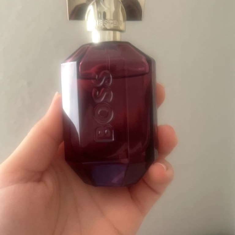Boyner'den Aldığım Hugo Boss Parfümünün Orijinalliği Şüpheli Ve Koku Süresi Çok Kısa