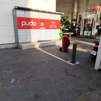 Altunizade Total Pudo Noktasının Güneşli Saatlerde Kullanılamaz Olması
