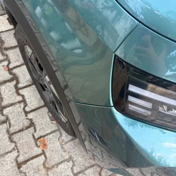 Sıfır Opel Frontera’da Bagajda Su, Tampon Yerinden Çıktı Ve Kör Nokta Arızası
