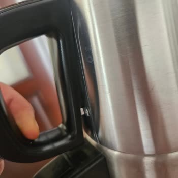 Karaca Çay Makinesinin Kulp Kırılması Garanti Kapsamında Değiştirilmesi Talebi