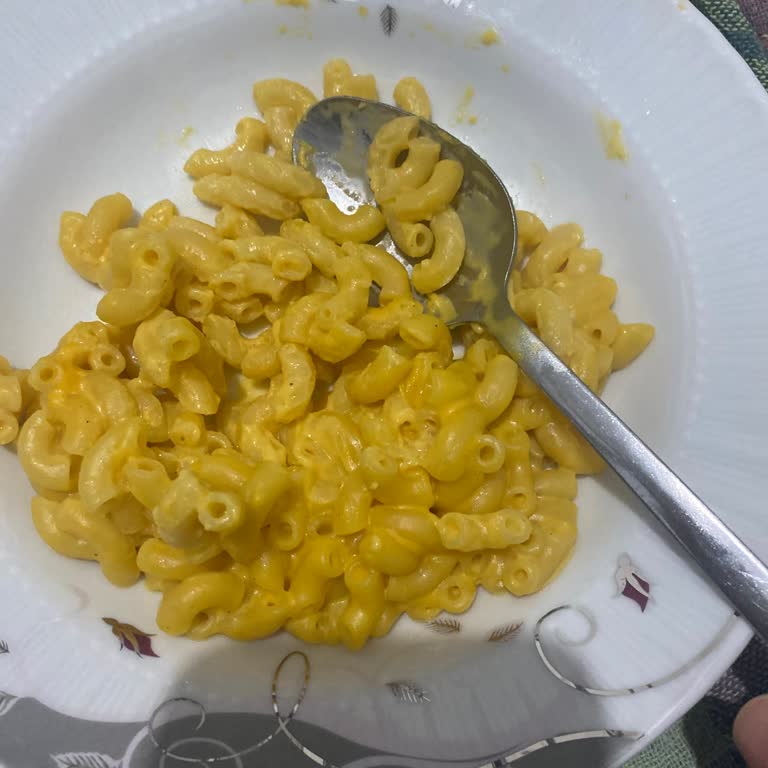 Pésima calidad en Knorr Mac & Cheese, solicito revisar producto en tienda