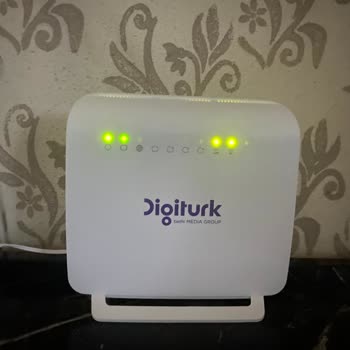 Sürekli İnternet Kesintisi Ve Modem Arızası İçin Acil Çözüm Talebi