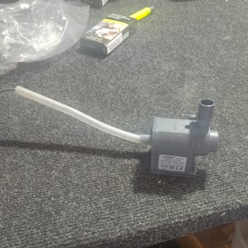 Kısa Sürede Arızalanan Buz Makinesine Ücretli Servis Ve Yanıltıcı Açıklama