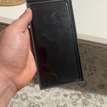 Satın Alınan Galaxy S25 Ultra Yerine Çizik Eski Telefon Geldi