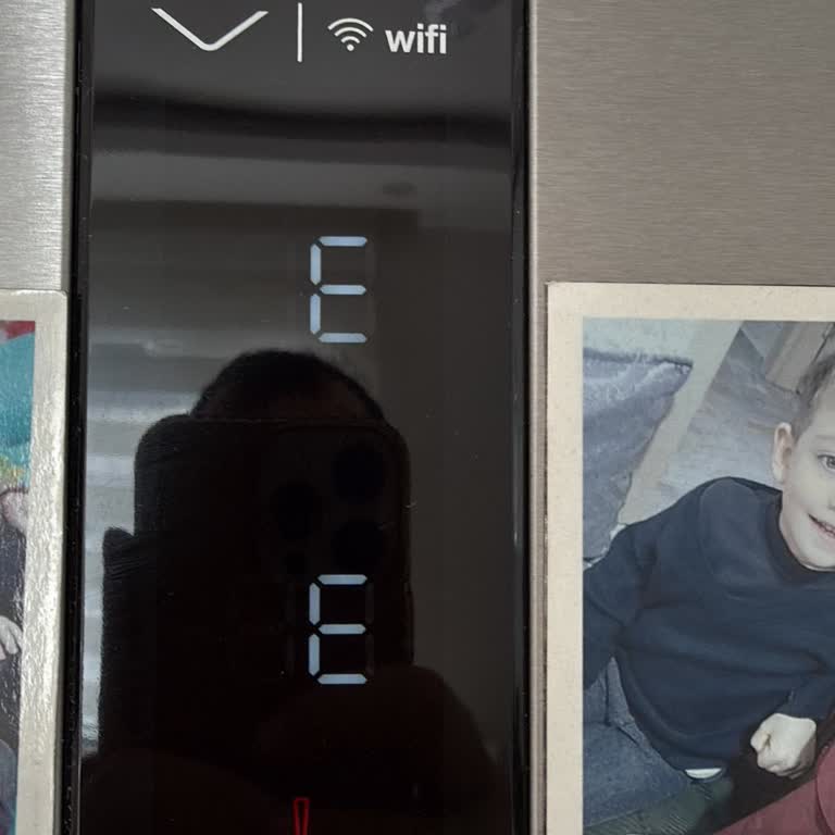 Vestel Buzdolabında Soğutmama Ve Hata Kodu, Yetkili Servisin Çözüm Sağlayamaması