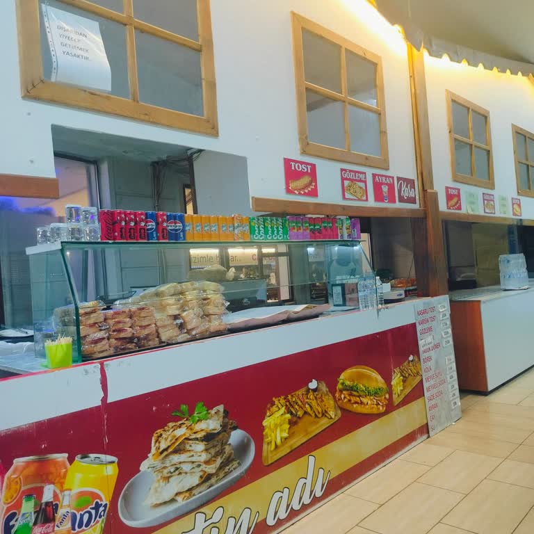 Can Osman Dinlenme Tesisleri'nde Çiğ Sucuklu Tost, Sağlık Riski Ve Umursamaz Yaklaşım