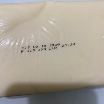 İçim Kaşar Peynirinde Plastik Tadında Ve Benzin Kokulu Ürün
