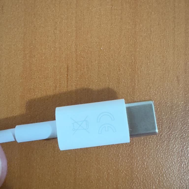 Media Markt’ta Satın Aldığım Apple Şarj Kablosunun Sahte Olduğu Belirlendi