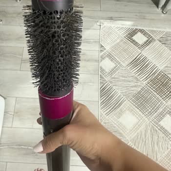 Dyson Airwrap’te Boya Atması Ve Fırça Aparatı Yuvasından Çıkması