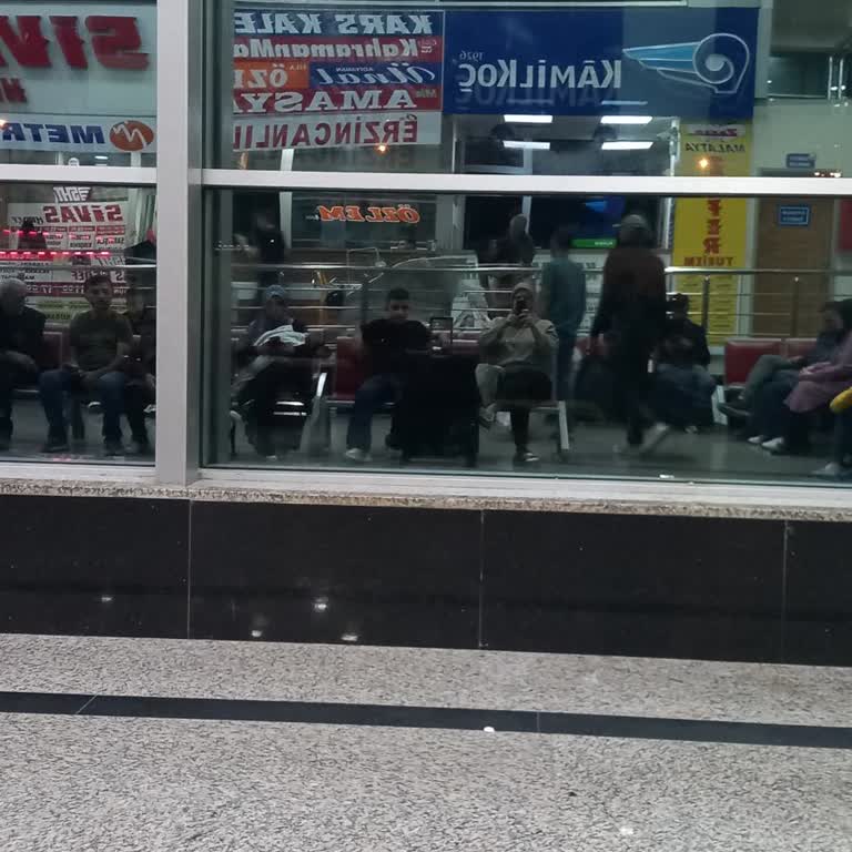 Esadaş Turizm'den Geciken Otobüs Ve Bilgi Eksikliği