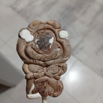 Tarih Geçmemiş Bozulmuş Ozmo Fun Çikolatası Çocuğumun Kusmasına Ve Hastalanmasına Neden Oldu