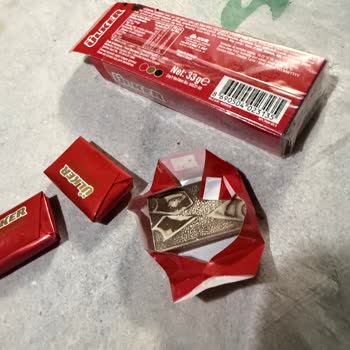 Ülker Sütlü Çikolata Bozulmuş Renk Ve Tat Sorunu