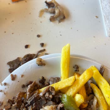 Kalitesiz Döner Ve Kaba Personel Yaklaşımı