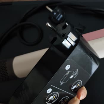 Dyson Ceramic Pink Ürününün Arızalı Olması, Fatura Eksikliği Ve Uzayan İade Sürecine Dair Şikayet