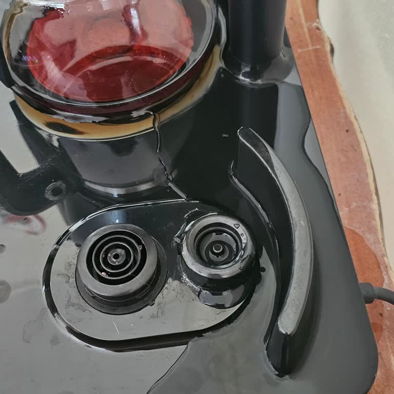 Beko CFM 8147 Kahve Makinesi Sürekli Arızalanıyor, Ücret İadesi Talebi