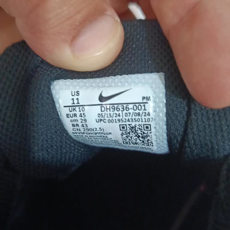Nike Ayakkabısının Kısa Sürede Yapışkan Sorunu Ve Değişim Talebi