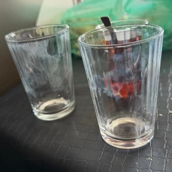 Arçelik Bulaşık Makinesi Çizik Ve Lekeli Bardaklar Bırakıyor, Canlı Destek Yok