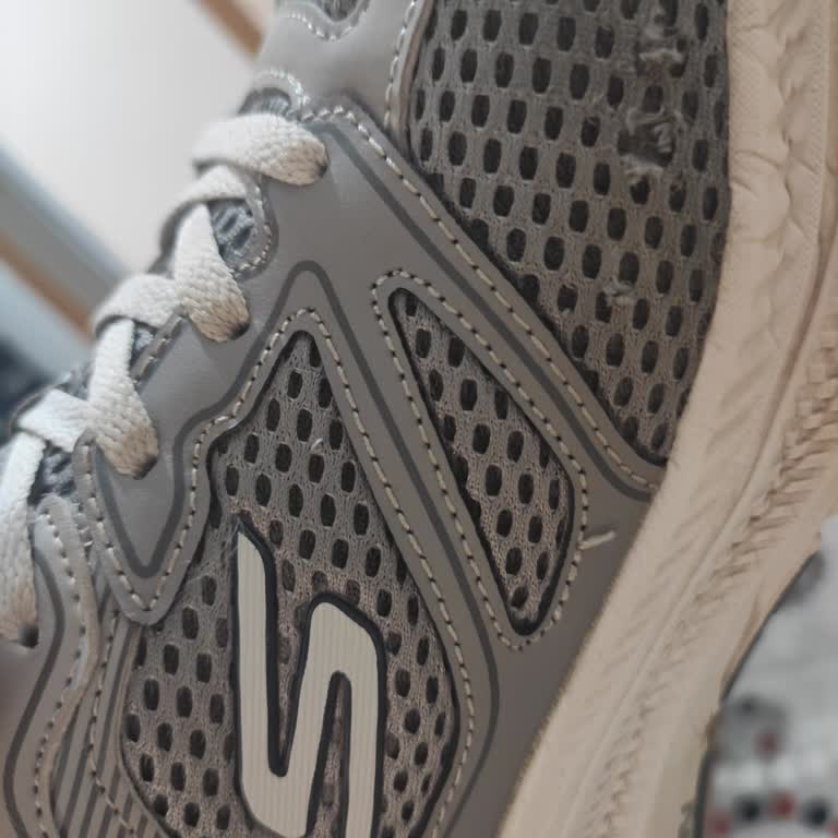 Skechers Ayakkabısının Kısa Sürede Yırtılması Ve Yüksek Fiyat Hayal Kırıklığı